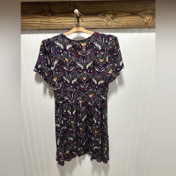 Disturbia Modern Mystic Black and Purple Patterned Mini Dress Sz 6 - Picture 2 of 6